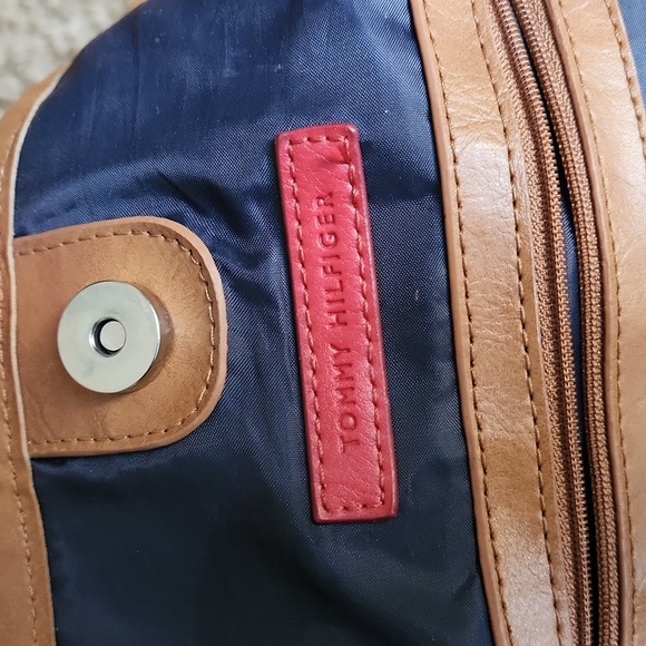 Tommy Hilfiger multicolored plaid tote bag - Picture 6 of 12